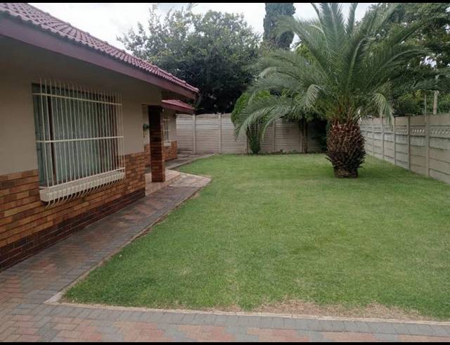 4 BEDROOM HOUSE FOR SALE IN SASOLBURG EXT 5